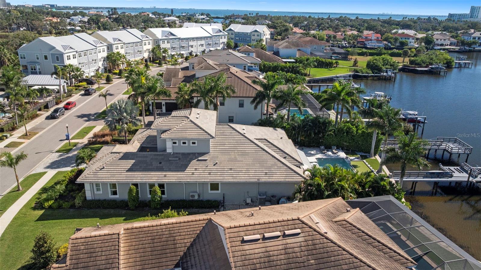 COVE AT ROCKY POINT - Residential