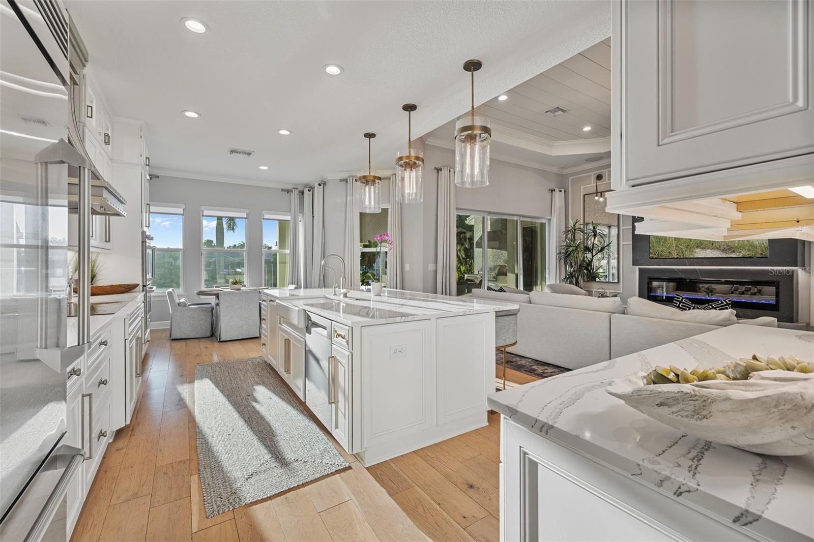 COVE AT ROCKY POINT - Residential