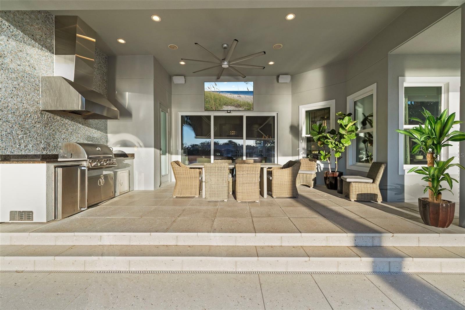 COVE AT ROCKY POINT - Residential