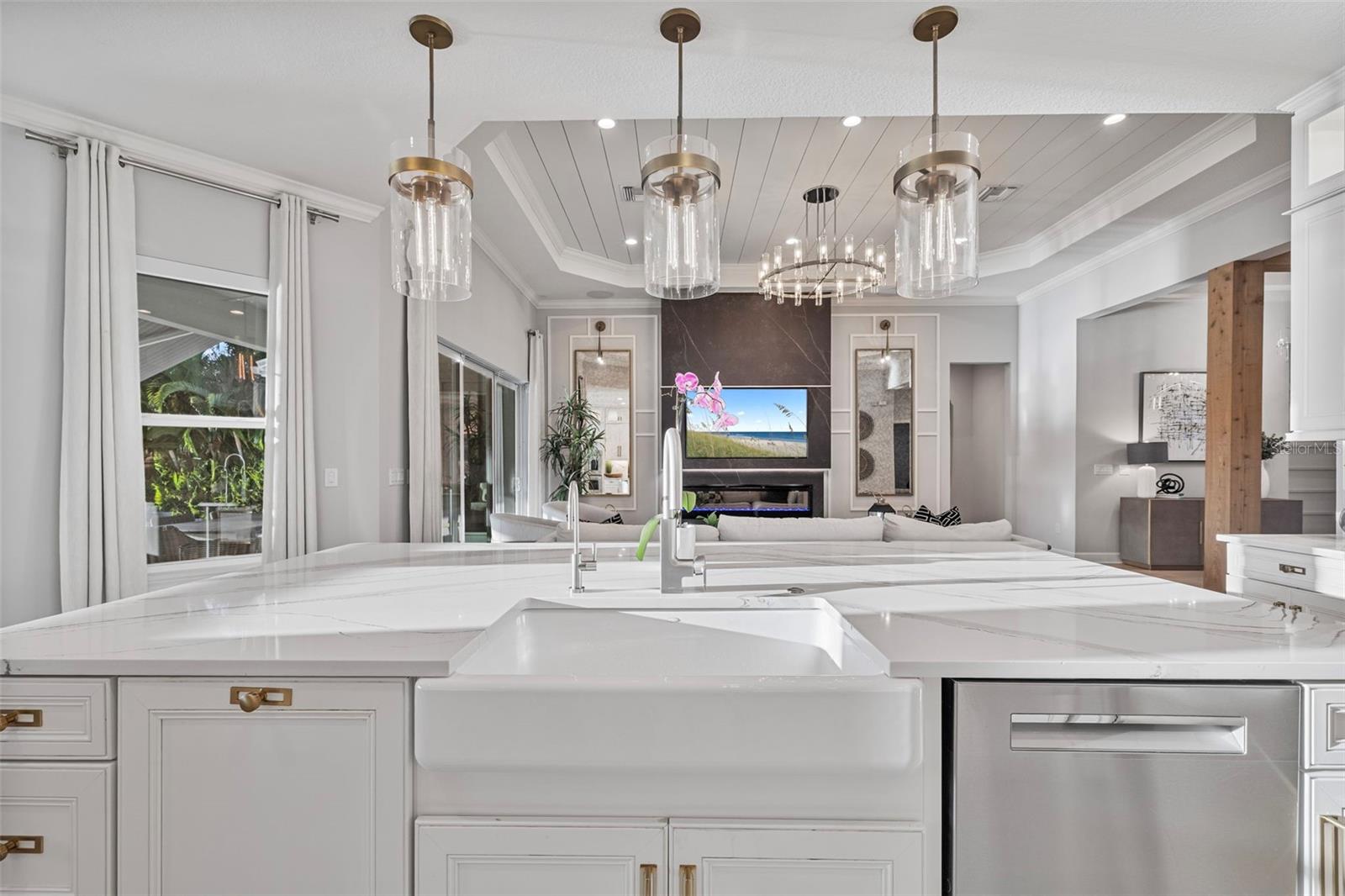 COVE AT ROCKY POINT - Residential