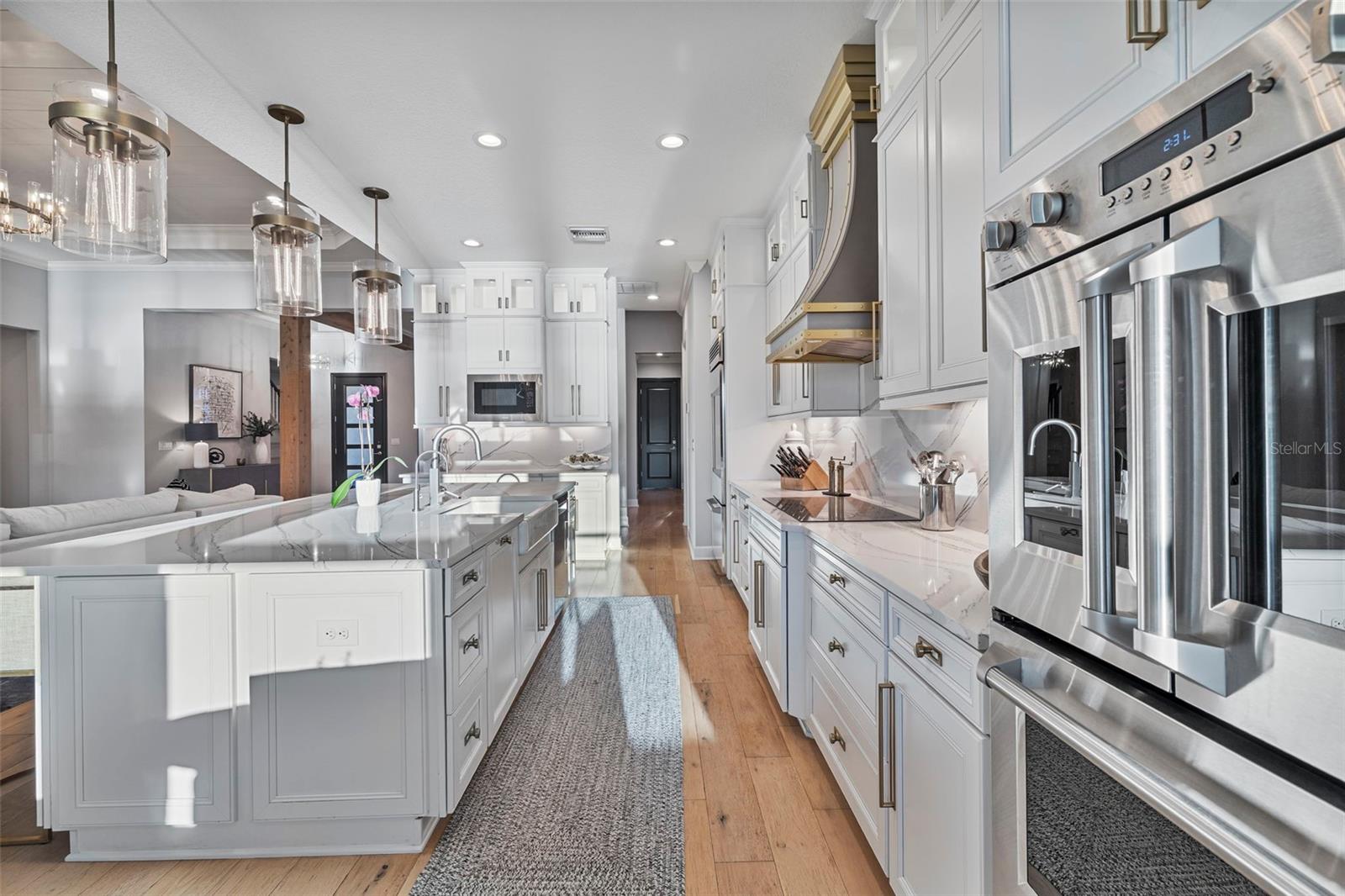COVE AT ROCKY POINT - Residential