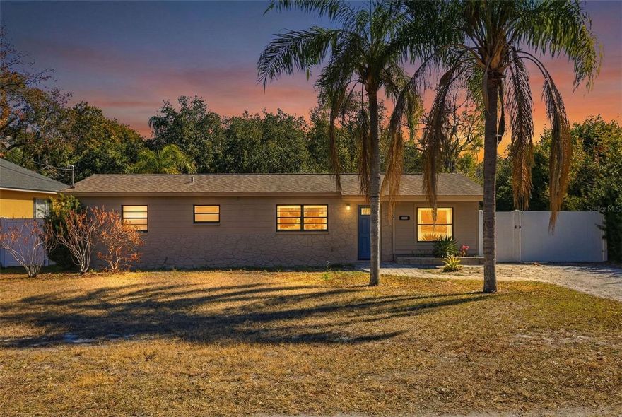 Sitting on approximately 0.80 acres (almost a full acre!), this beautifully maintained and fully furnished single-family home is already operating as a successful Airbnb — making it perfect for investors or owner-occupants looking for additional income.
Property Features: 3 Bedrooms,1 Bathroom $ 1,290 sq ft of living space.Recently renovated kitchen with modern finishes
Spacious laundry room,Screened-in back porch,Heated pool & spa – perfect for relaxation and entertainment
The backyard is private, spacious, and ideal for gatherings. With plenty of green space and designated relaxation areas, this property truly offers a resort-style atmosphere.
Bonus Features: :Large 40x18 metal structure – ready to convert into a mother-in-law suite, workshop, storage facility, or park your large truck.Side access gates – perfect for boats, RVs, trailers, or work vehicles
Huge lot with potential for additional income opportunities
Possible future commercial use (buyer to verify zoning)
This is a rare opportunity to own a high-demand property in one of Tampa’s most strategic locations — close to attractions, university life, and major routes.Income producing. Fully furnished. Almost an acre. Prime location.Located just minutes from  Tampa Bay, Adventure Island, and only 5 minutes from the University of South Florida,Busch Gardens, this exceptional property offers location, land, and limitless potential
Do not miss this opportunity — schedule your private showing today!