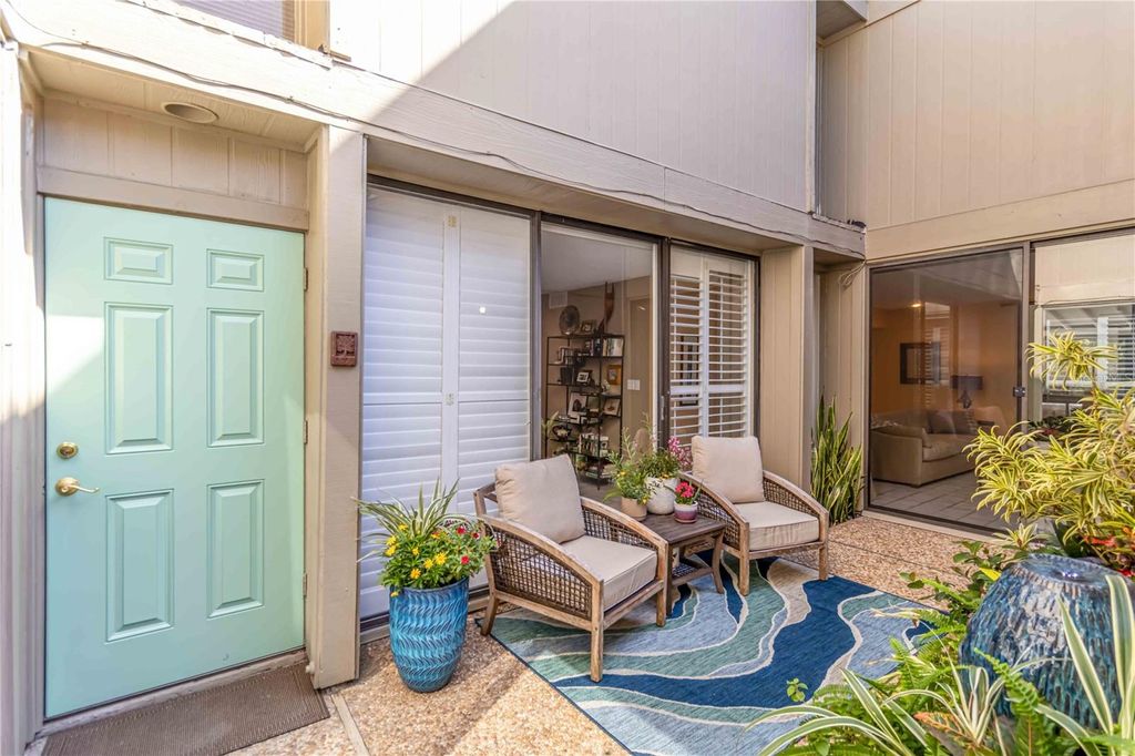 Photo of 761 Pine Run Drive #761, Osprey, FL 34229 (MLS # A4673659)