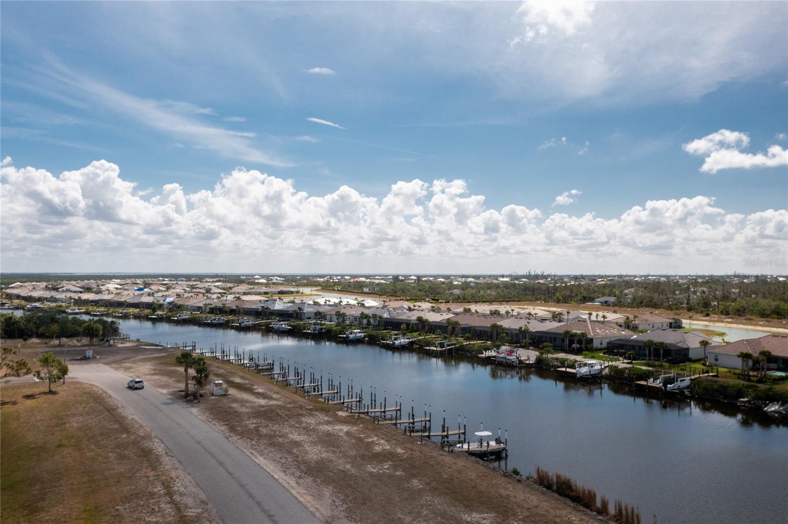 VILLAGE OF HOLIDAY LAKE - Land