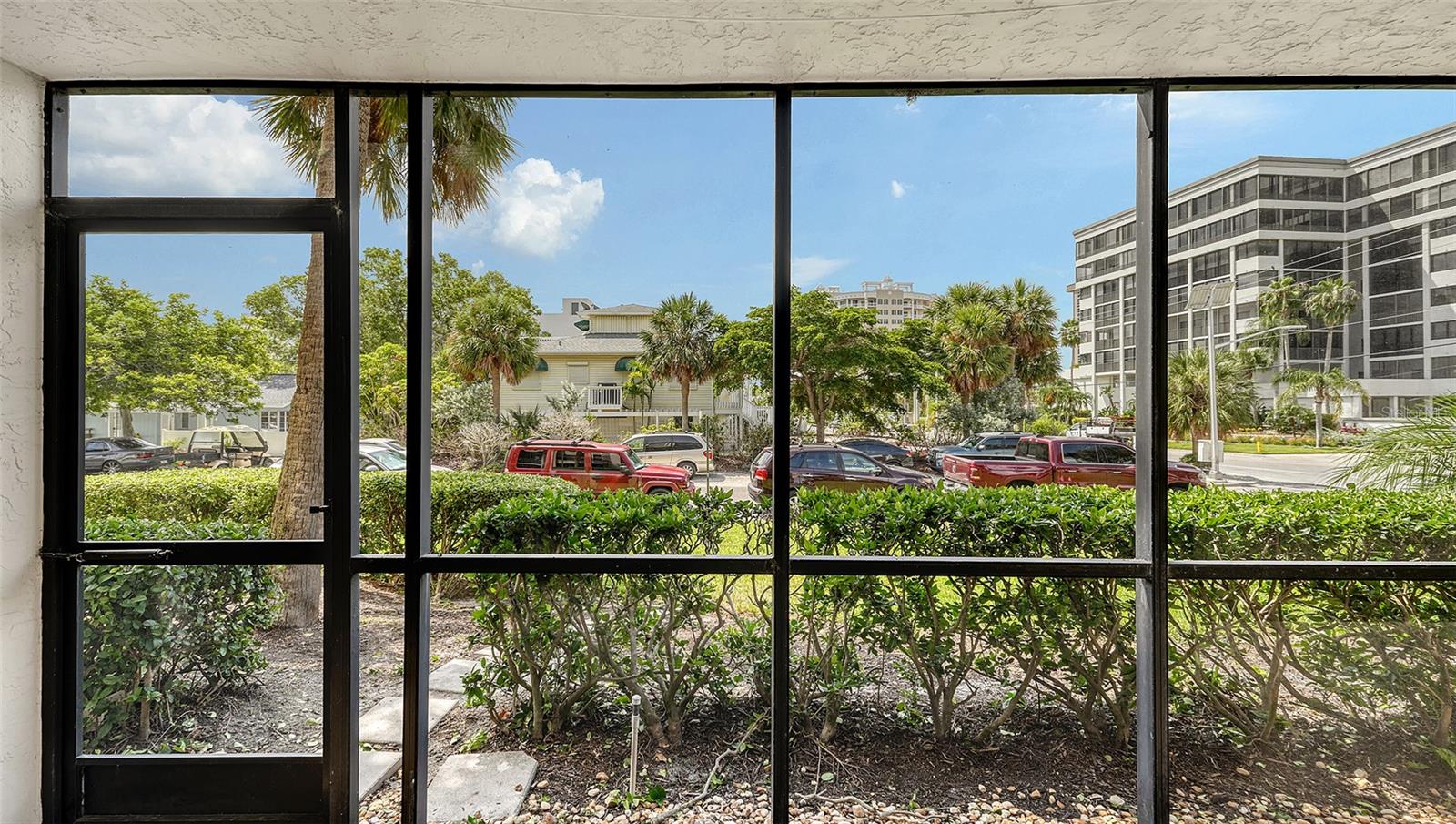 LIDO TOWERS - Residential