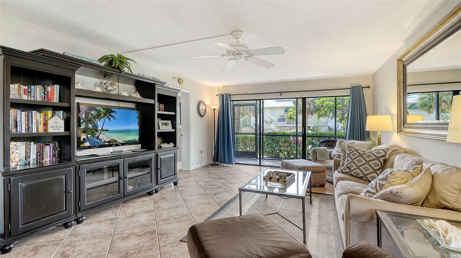 LIDO TOWERS - Residential