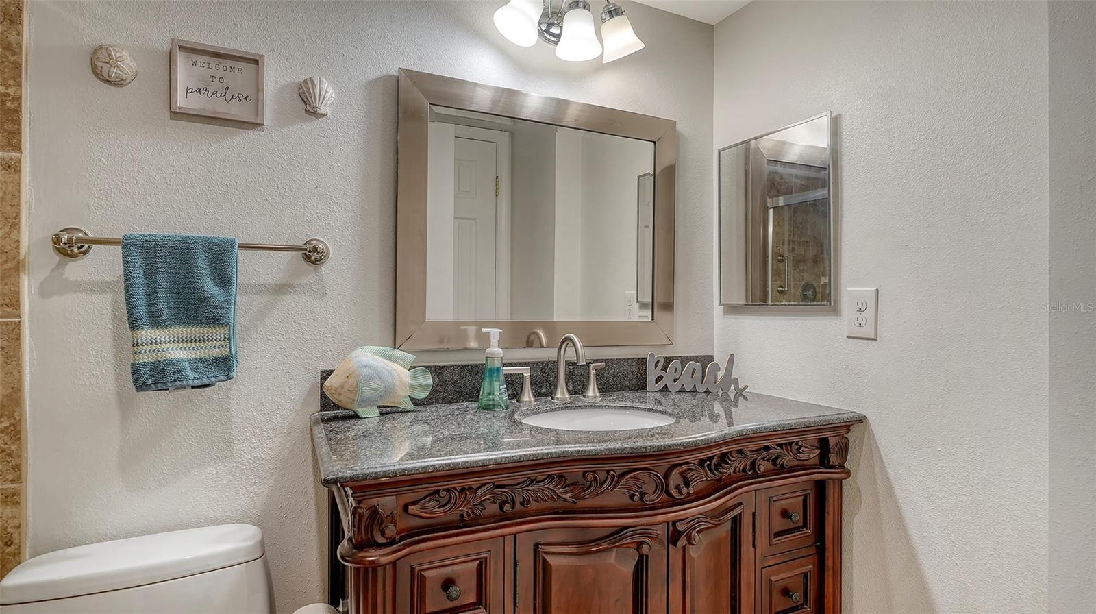 LIDO TOWERS - Residential