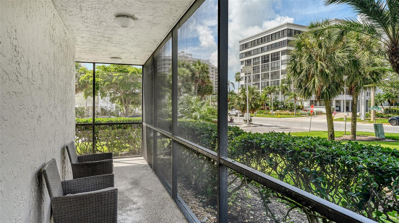 LIDO TOWERS - Residential