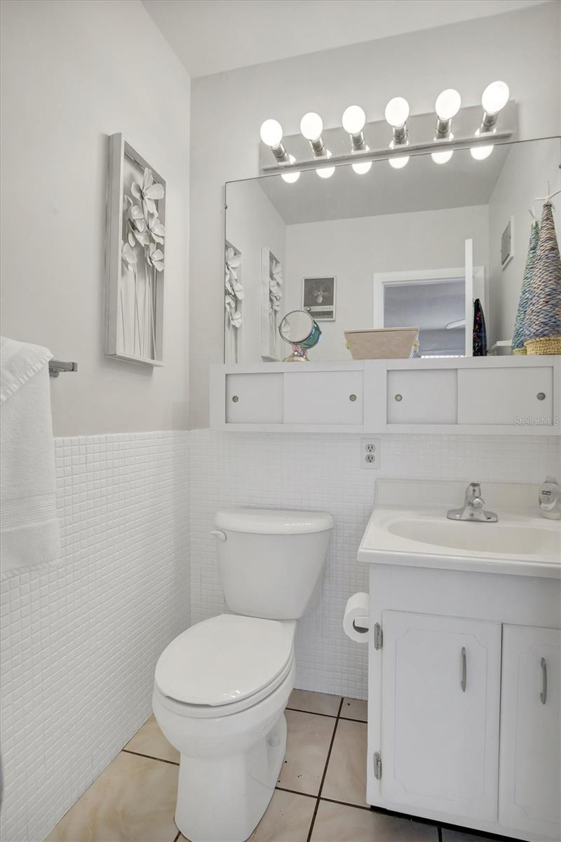 LAKELAND HARBOUR APTS - Residential