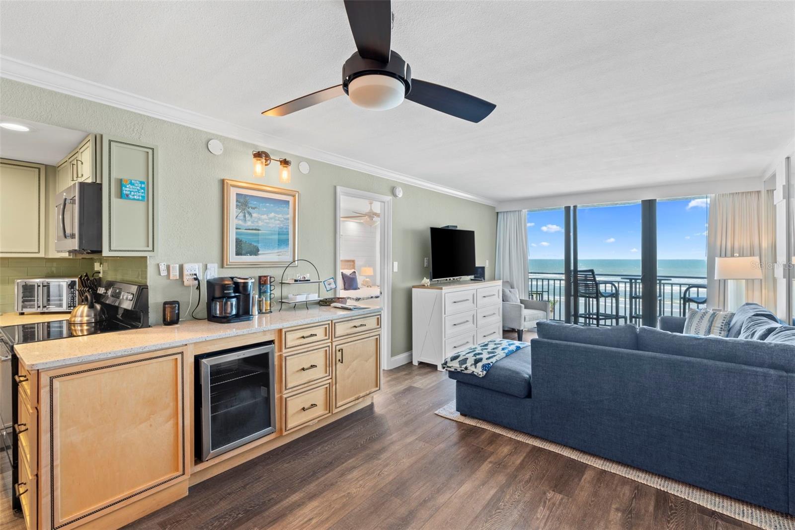 PELICAN - Residential