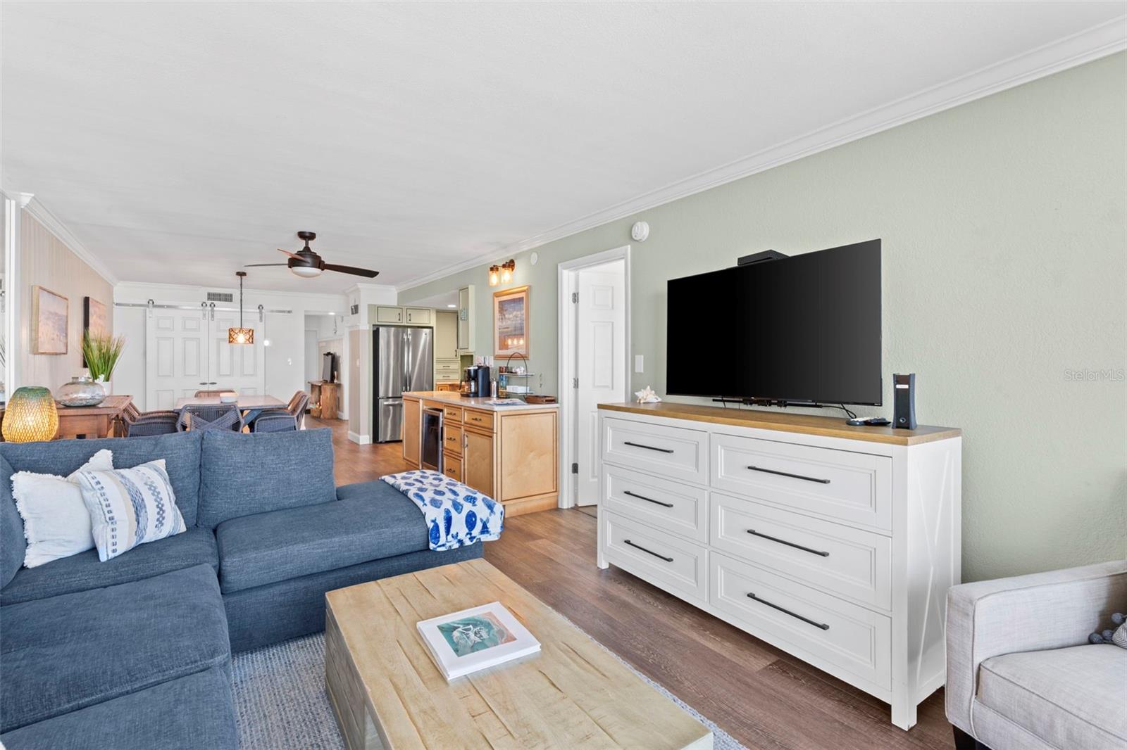 PELICAN - Residential