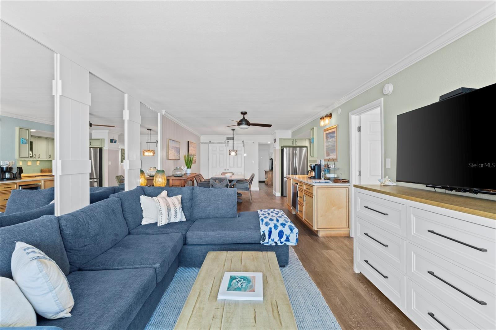 PELICAN - Residential