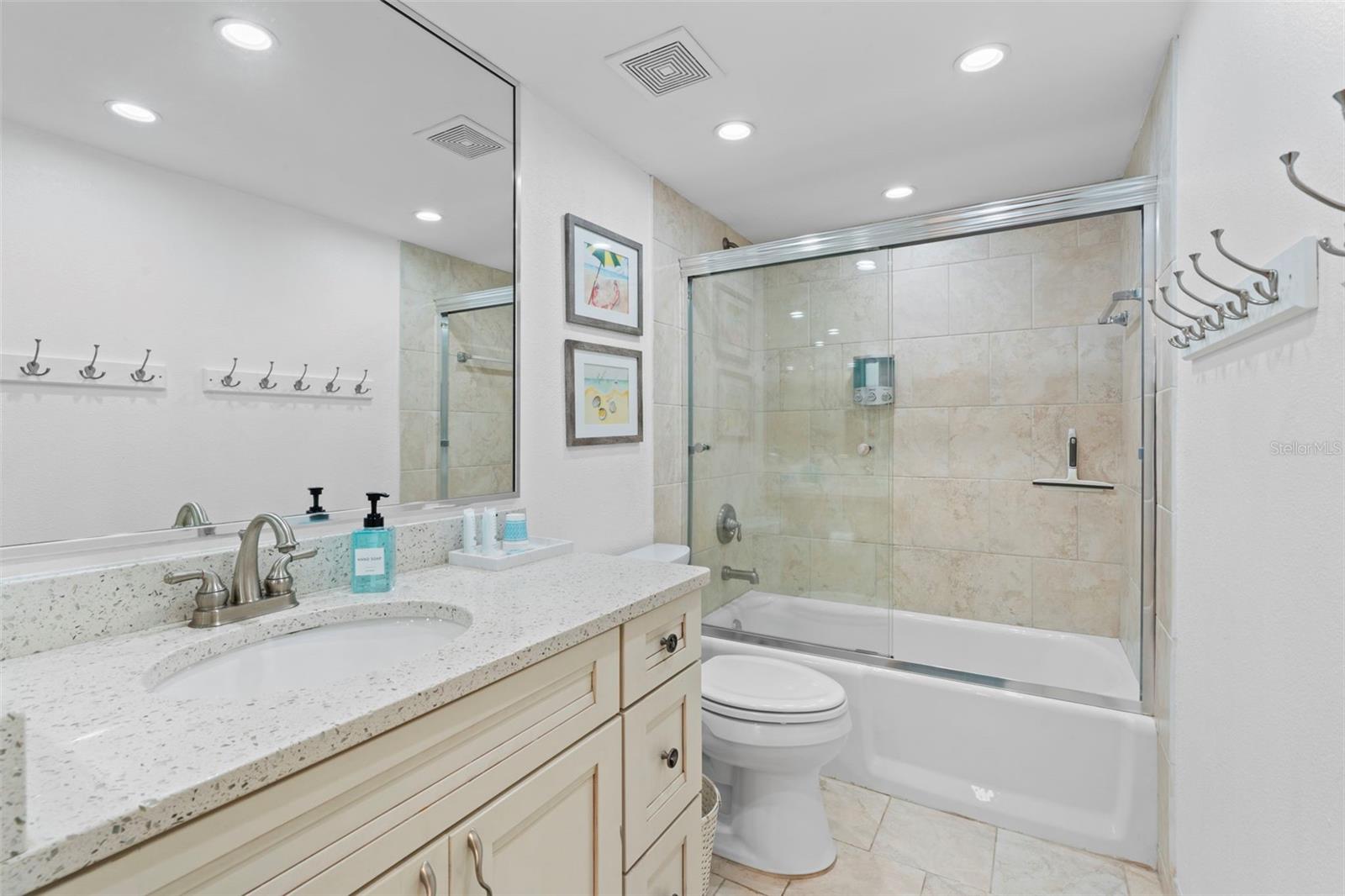 PELICAN - Residential