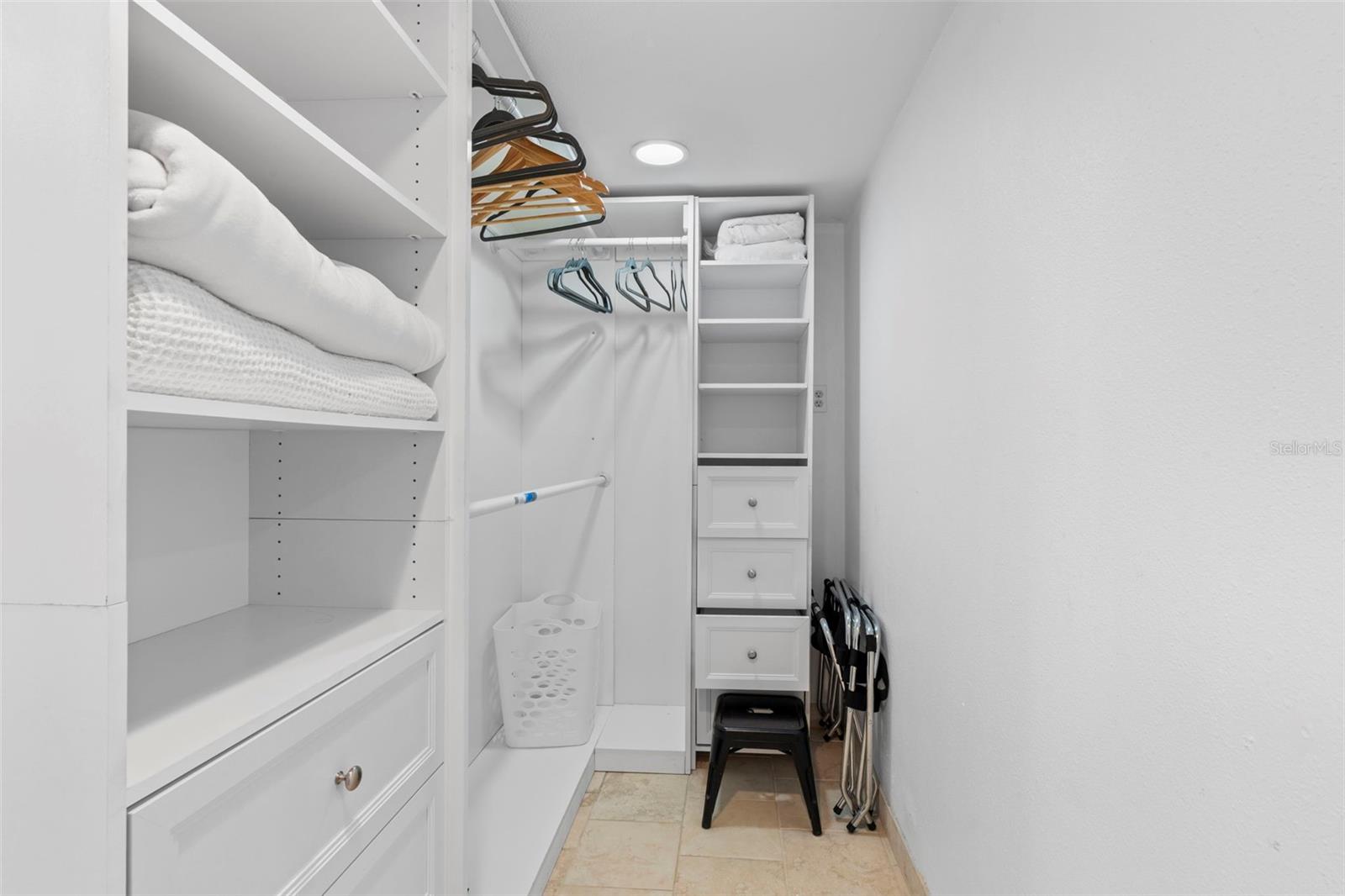 PELICAN - Residential