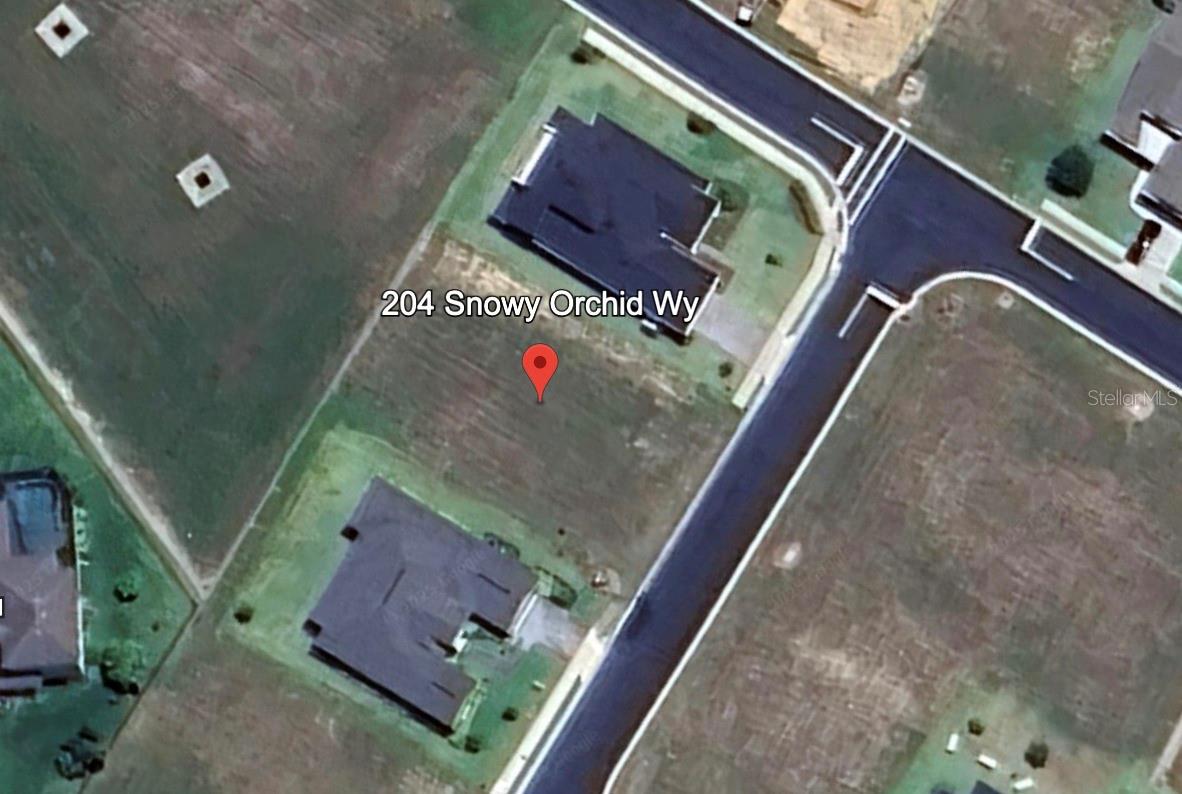 Located in the peaceful and desirable Lake Alfred Estates, this spacious lot is perfectly suited for building your custom dream home. With its generous frontage and level terrain, it's a prime homesite in a charming and growing Central Florida community.
Flat, buildable land – ready for construction
Ample 125-foot frontage for beautiful curb appeal
No rear neighbors for added privacy
Utilities nearby – easy hookup
Zoned residential in a peaceful neighborhood
Enjoy small-town tranquility while staying close to big-city convenience, just minutes from I-4, Lakeland, Orlando, and Tampa. Whether you're building now or investing in the future, this lot is the perfect place to start.
Bring your builder and blueprints, this lot is ready to go!