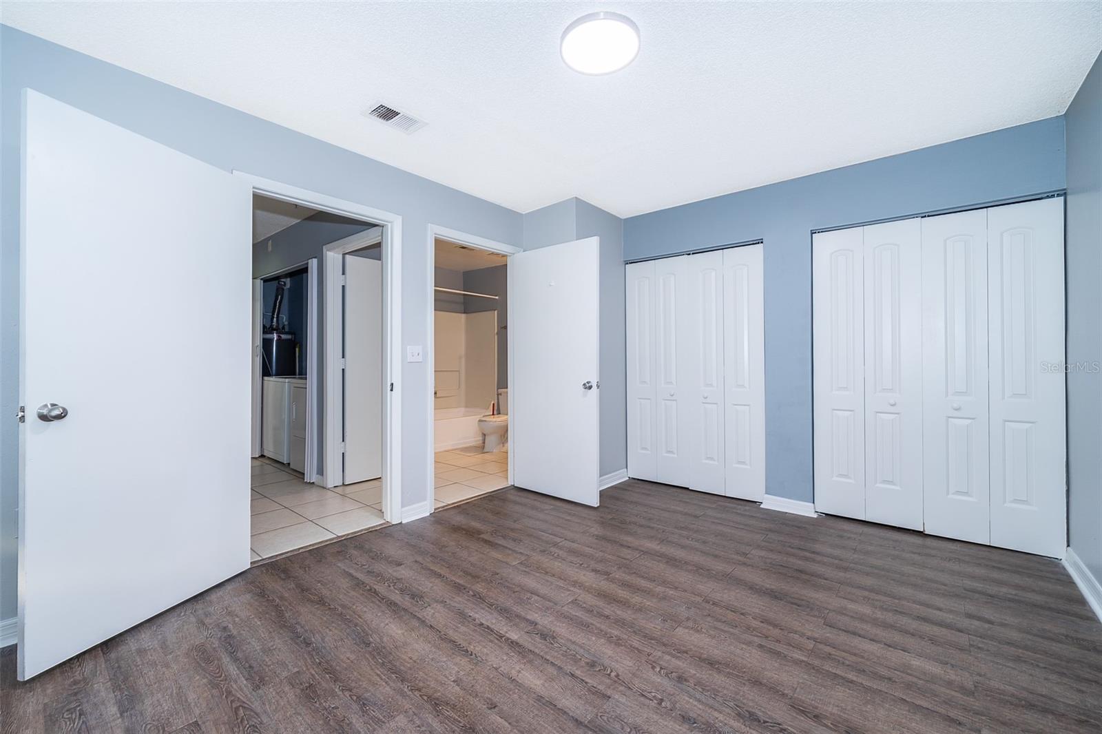 MIRIADA CONDOS - Residential Lease