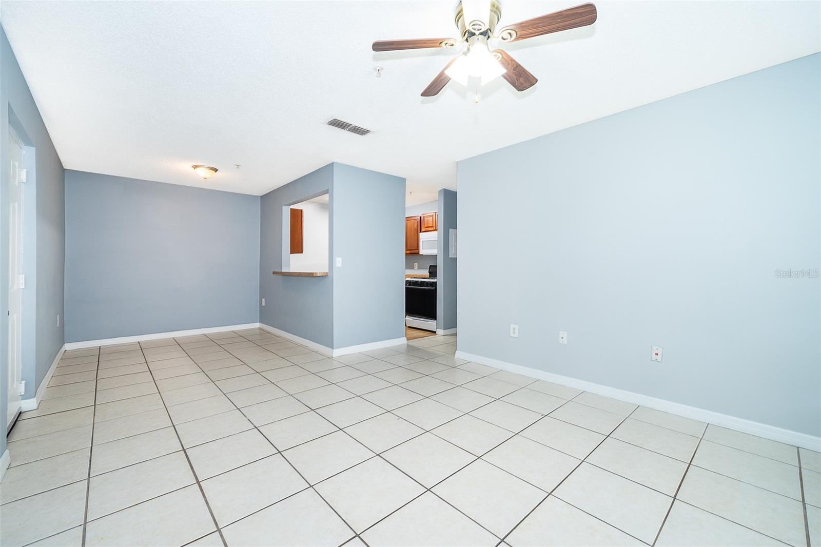 MIRIADA CONDOS - Residential Lease