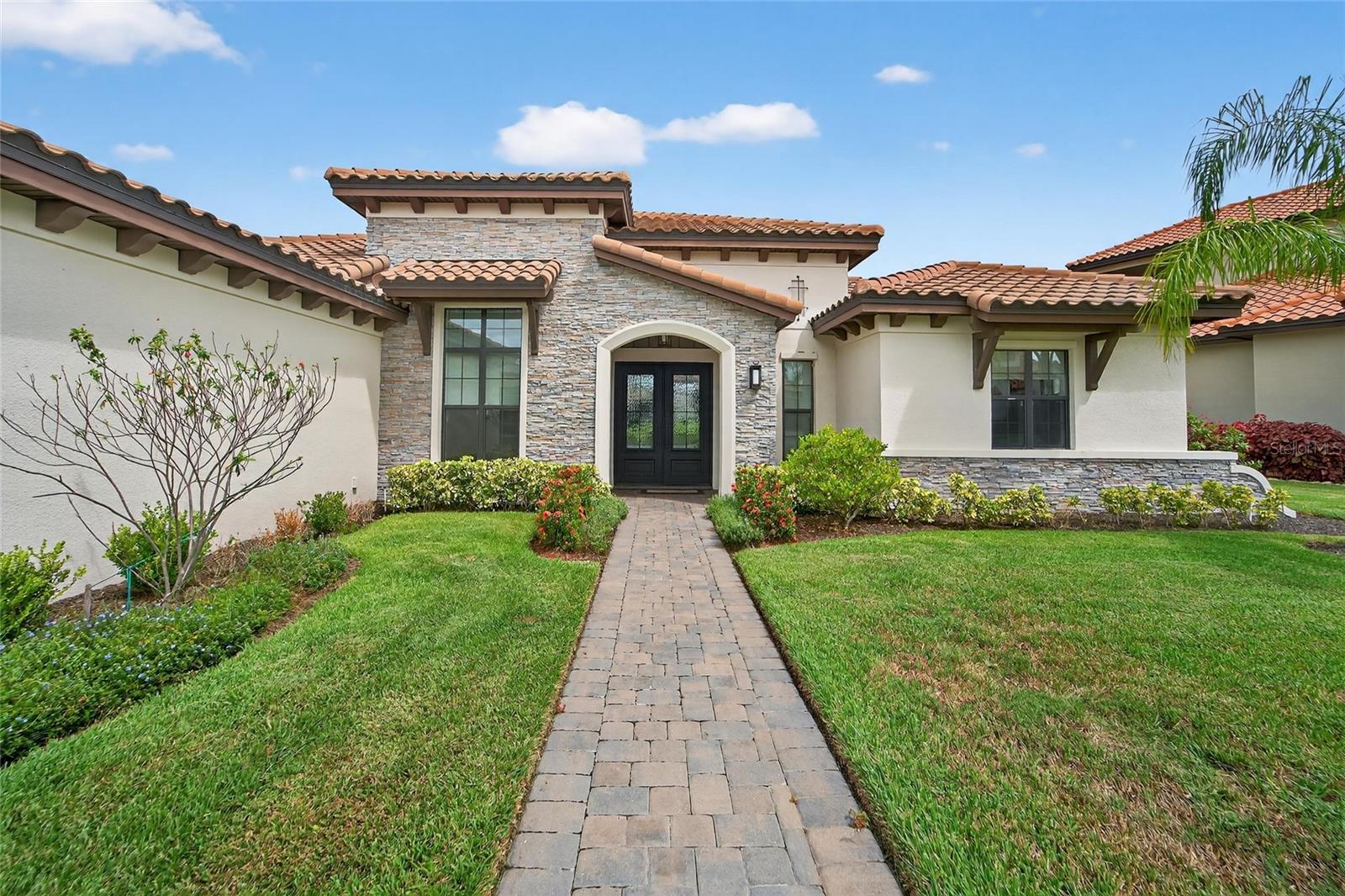 3009 SANCTUARY CIRCLE