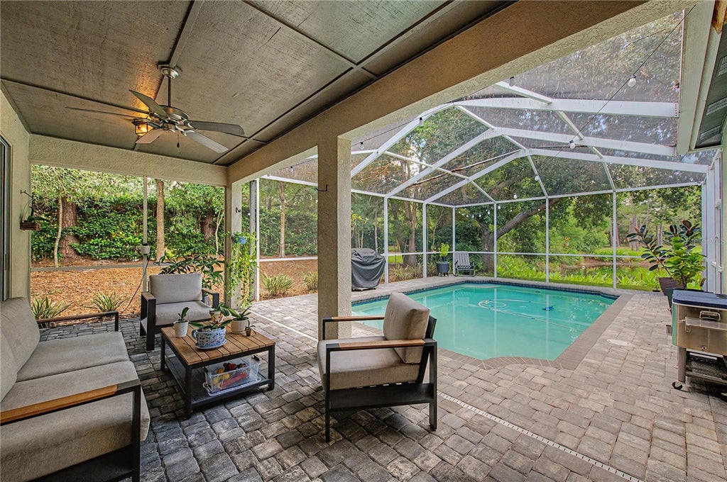 Photo of 9402 Hunters Pond Drive, Tampa, FL 33647 (MLS # TB8533932)
