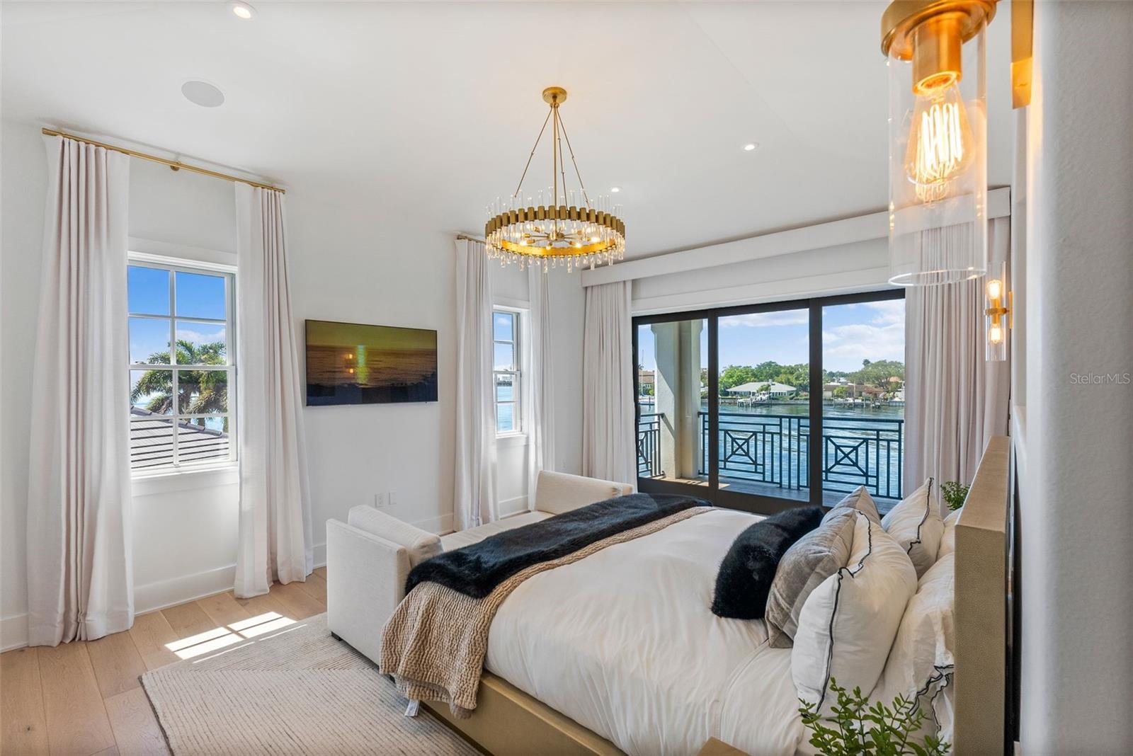 BAY POINT-SNELL ISLE - Residential