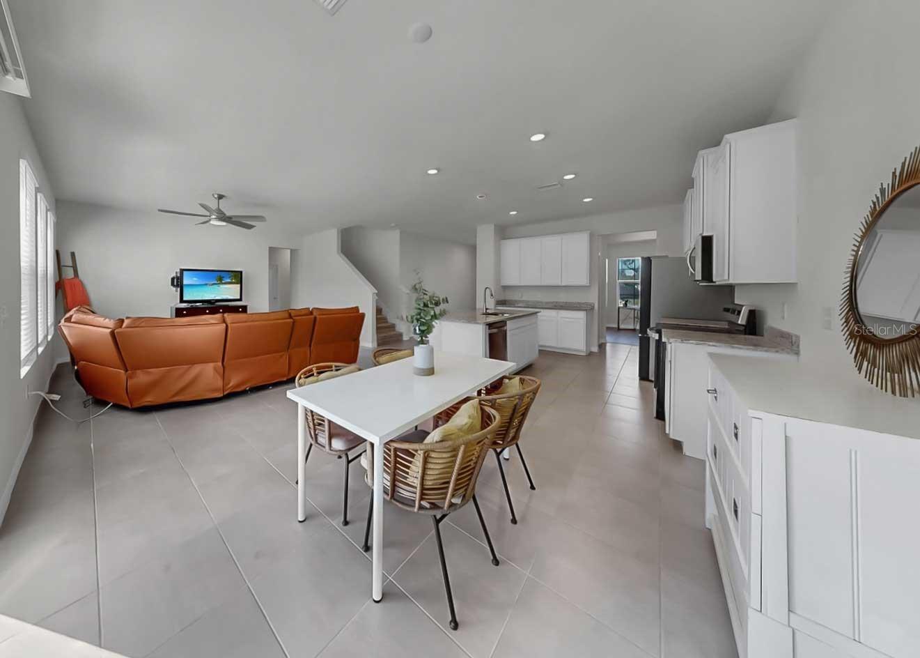 SOUTHERN OAKS PH I & II - Residential Lease