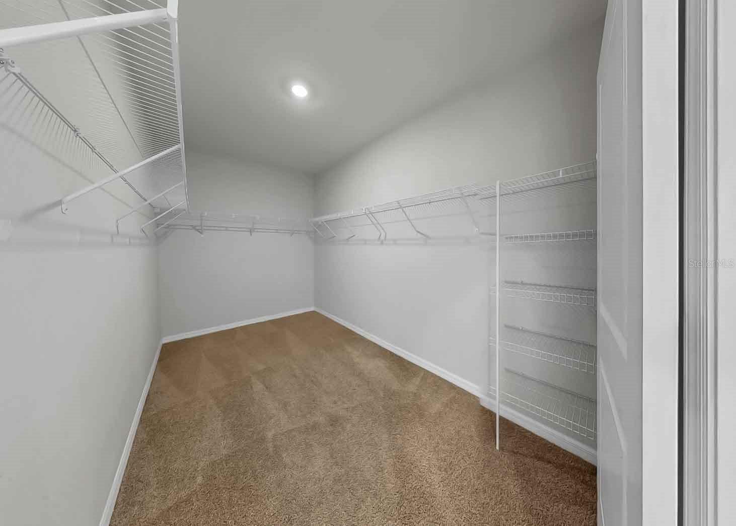 SOUTHERN OAKS PH I & II - Residential Lease