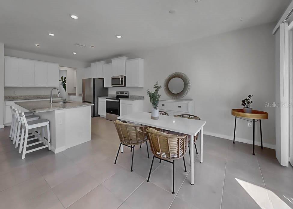SOUTHERN OAKS PH I & II - Residential Lease
