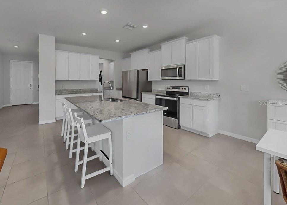 SOUTHERN OAKS PH I & II - Residential Lease