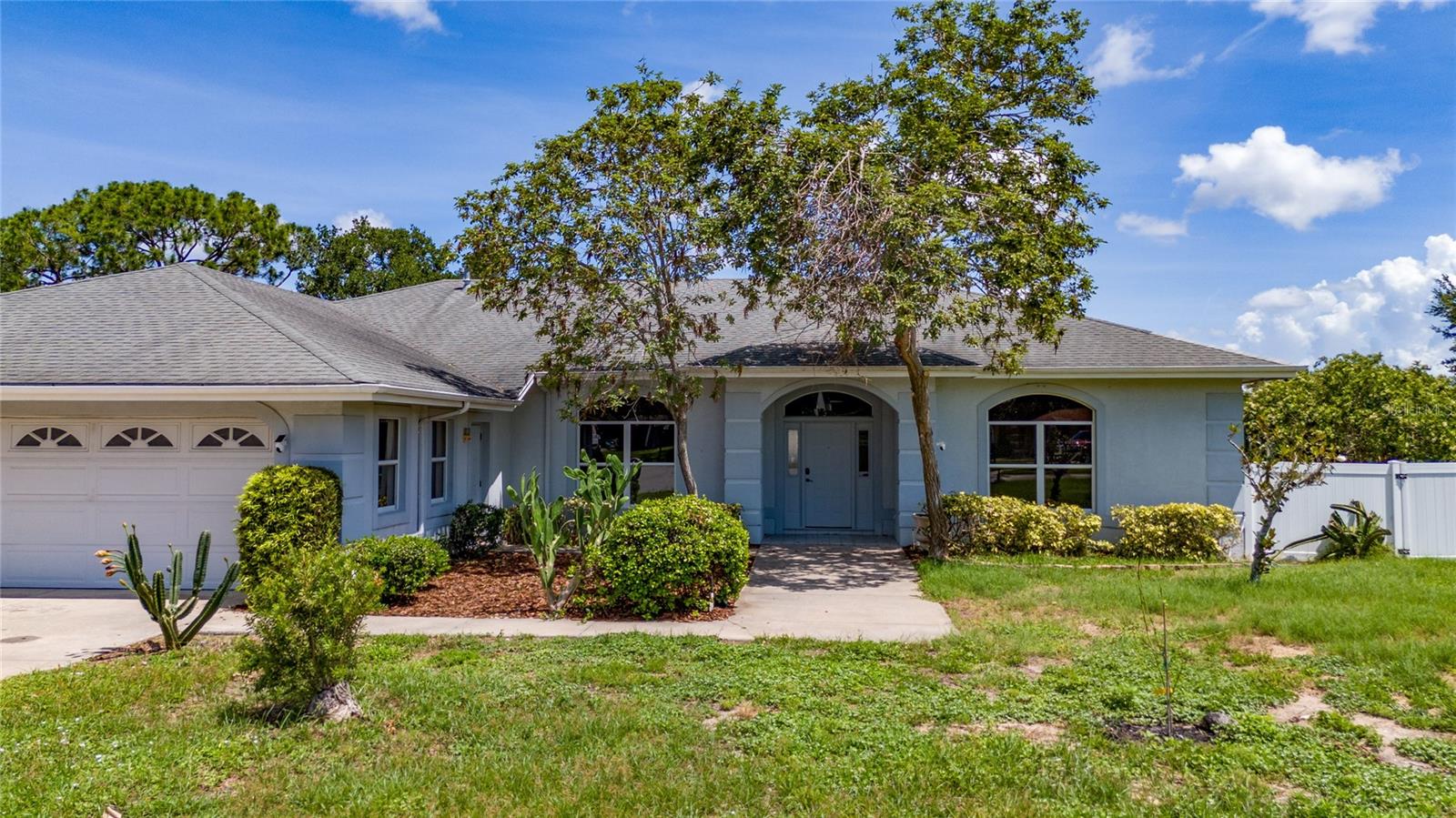 415 SMILEY COURT