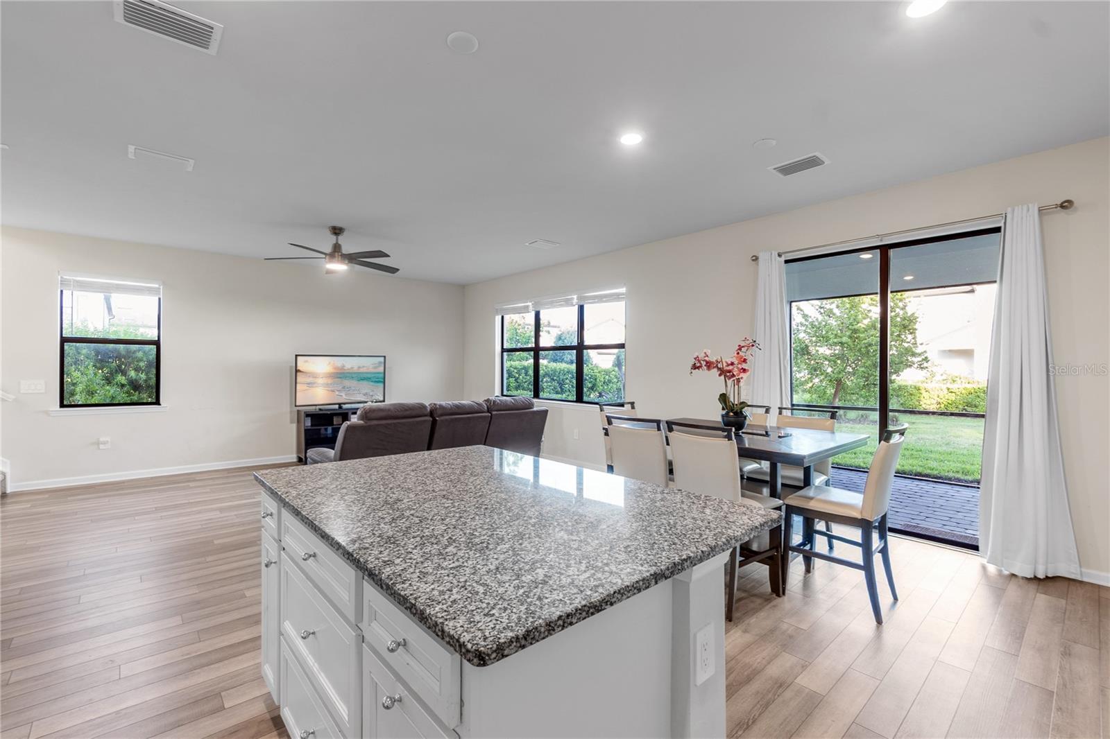 SAPPHIRE POINT PH I & II SUBPH 1A, 1B, 1 - Residential