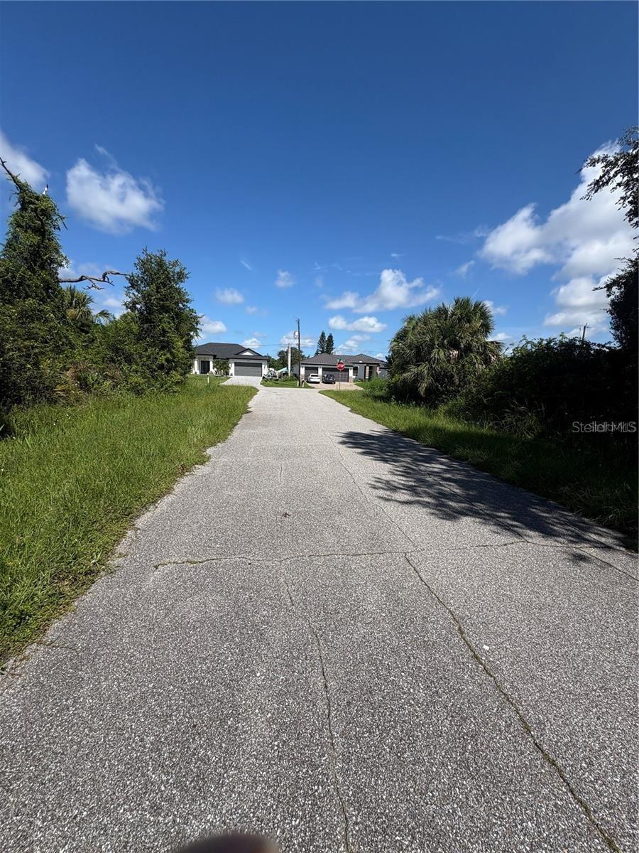 PORT CHARLOTTE SEC 060 - Land