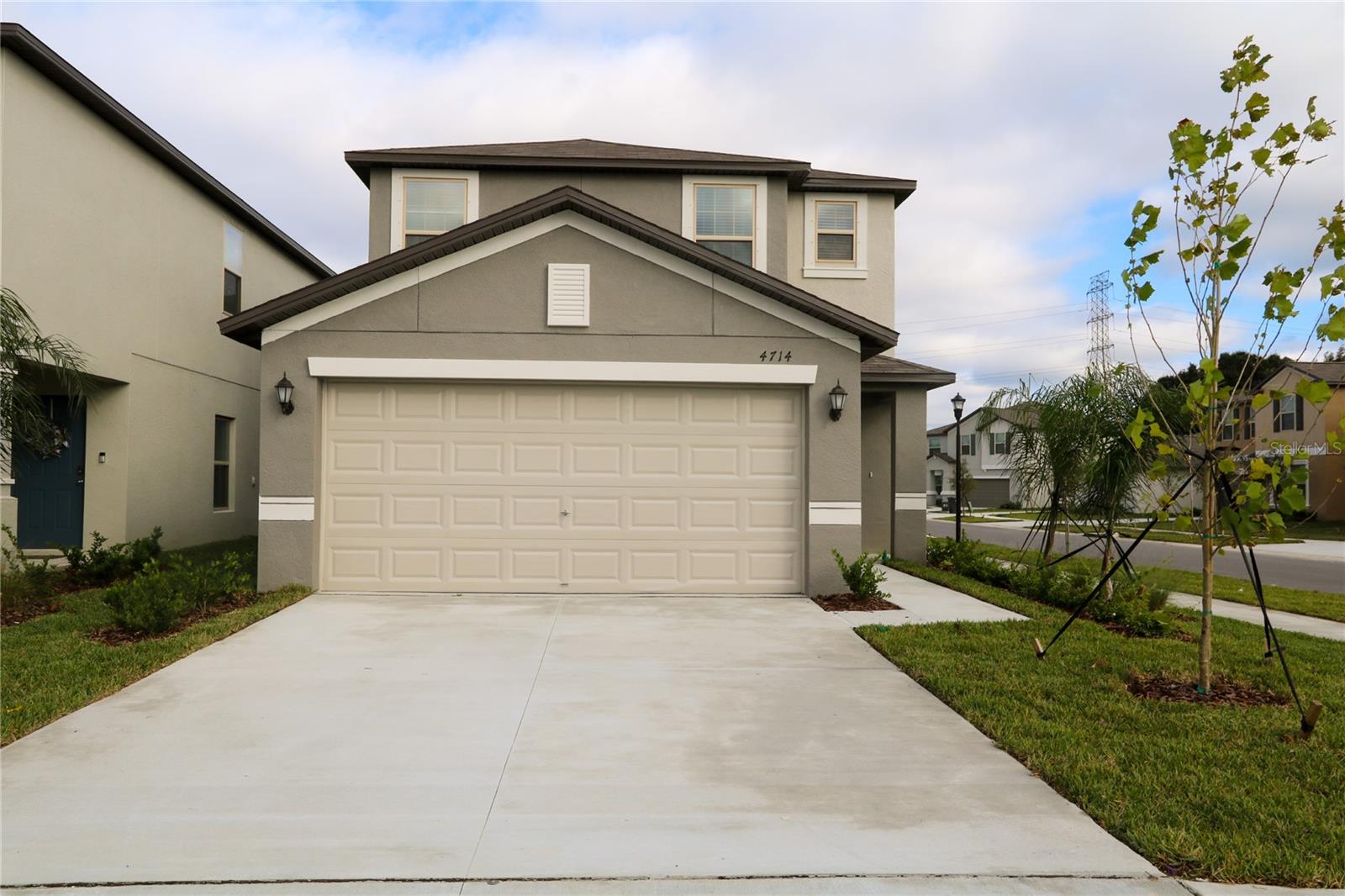 TOUCHSTONE PH 5 - Residential Lease