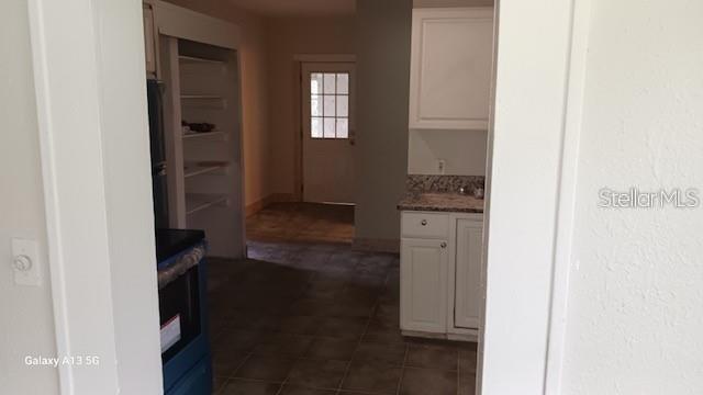 LAKE BARTON PARK - Residential Lease