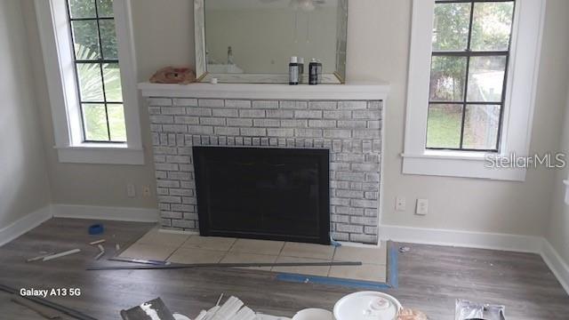 LAKE BARTON PARK - Residential Lease