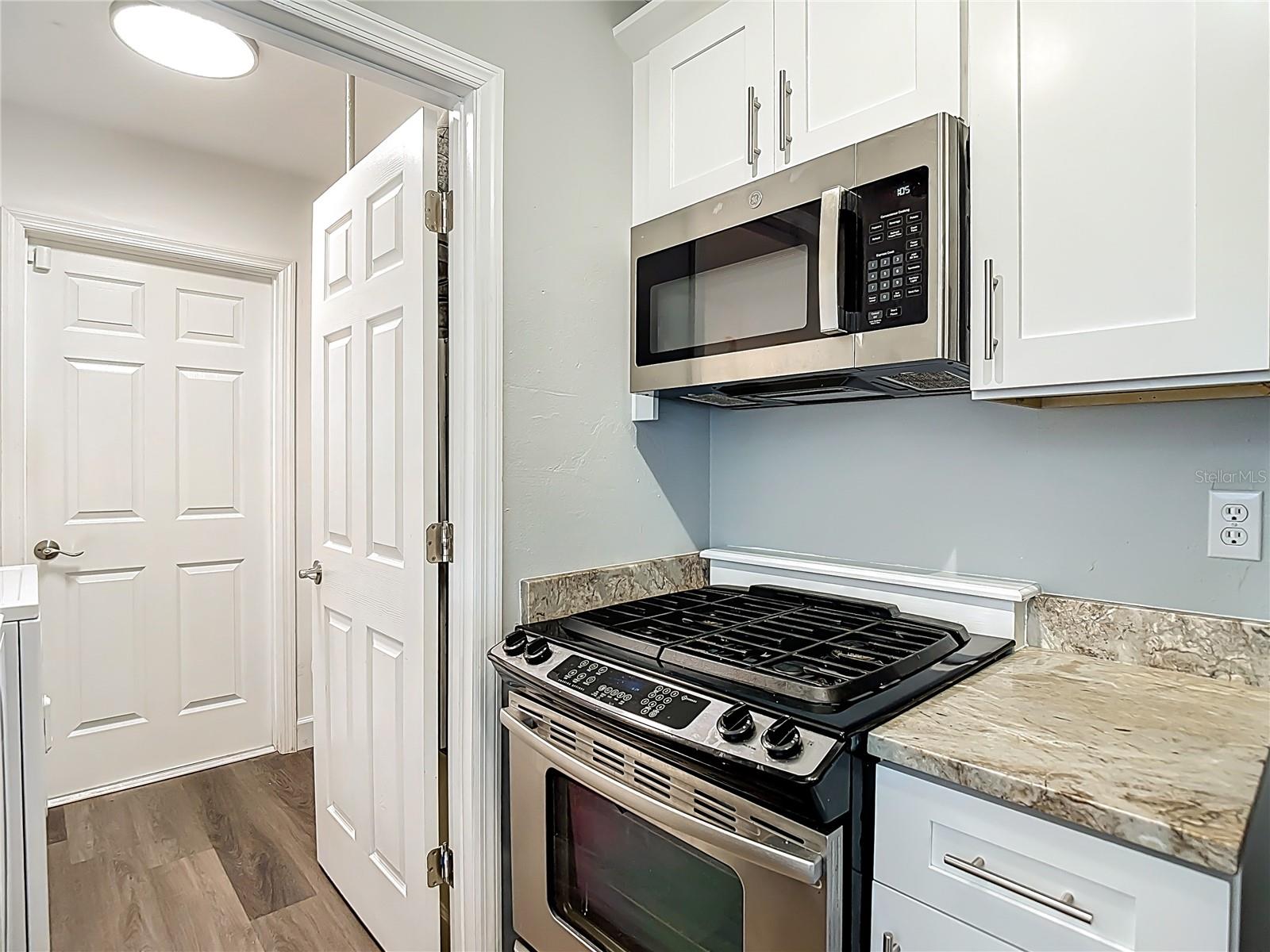 SPRING HILL - Residential