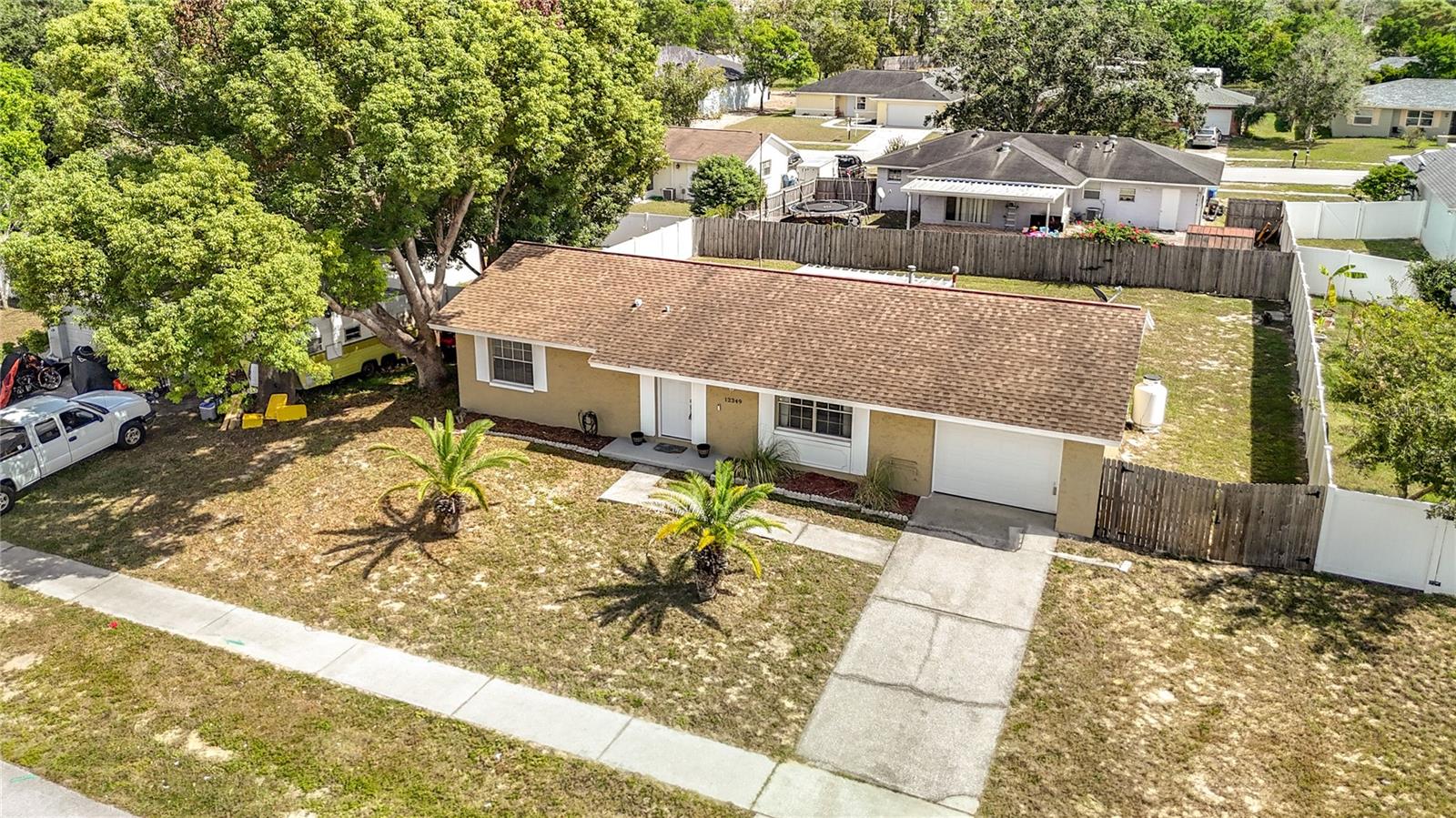 SPRING HILL - Residential