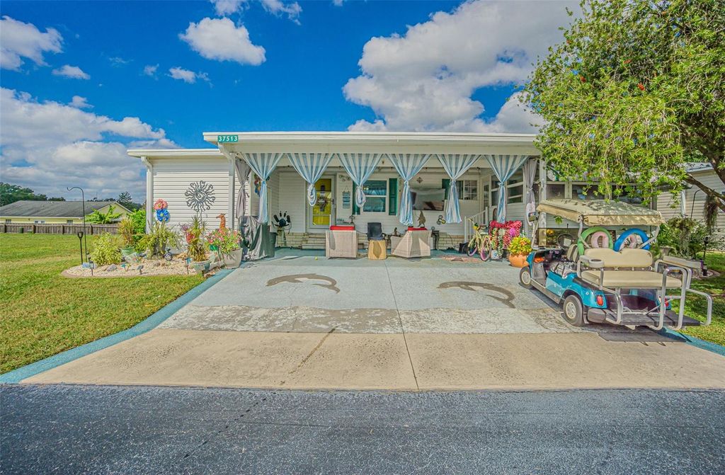 Photo of 37513 Campo Avenue, Zephyrhills, FL 33541 (MLS # TB8442674)