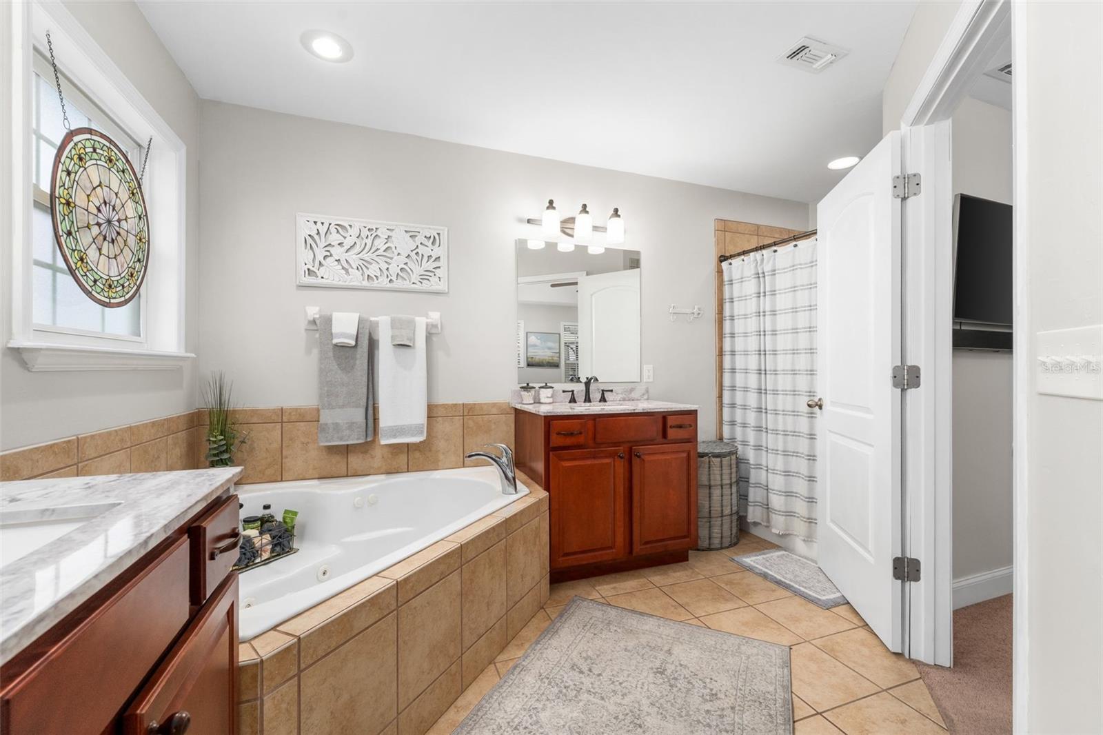 NEWTOWN 1894 PH 3 - Residential