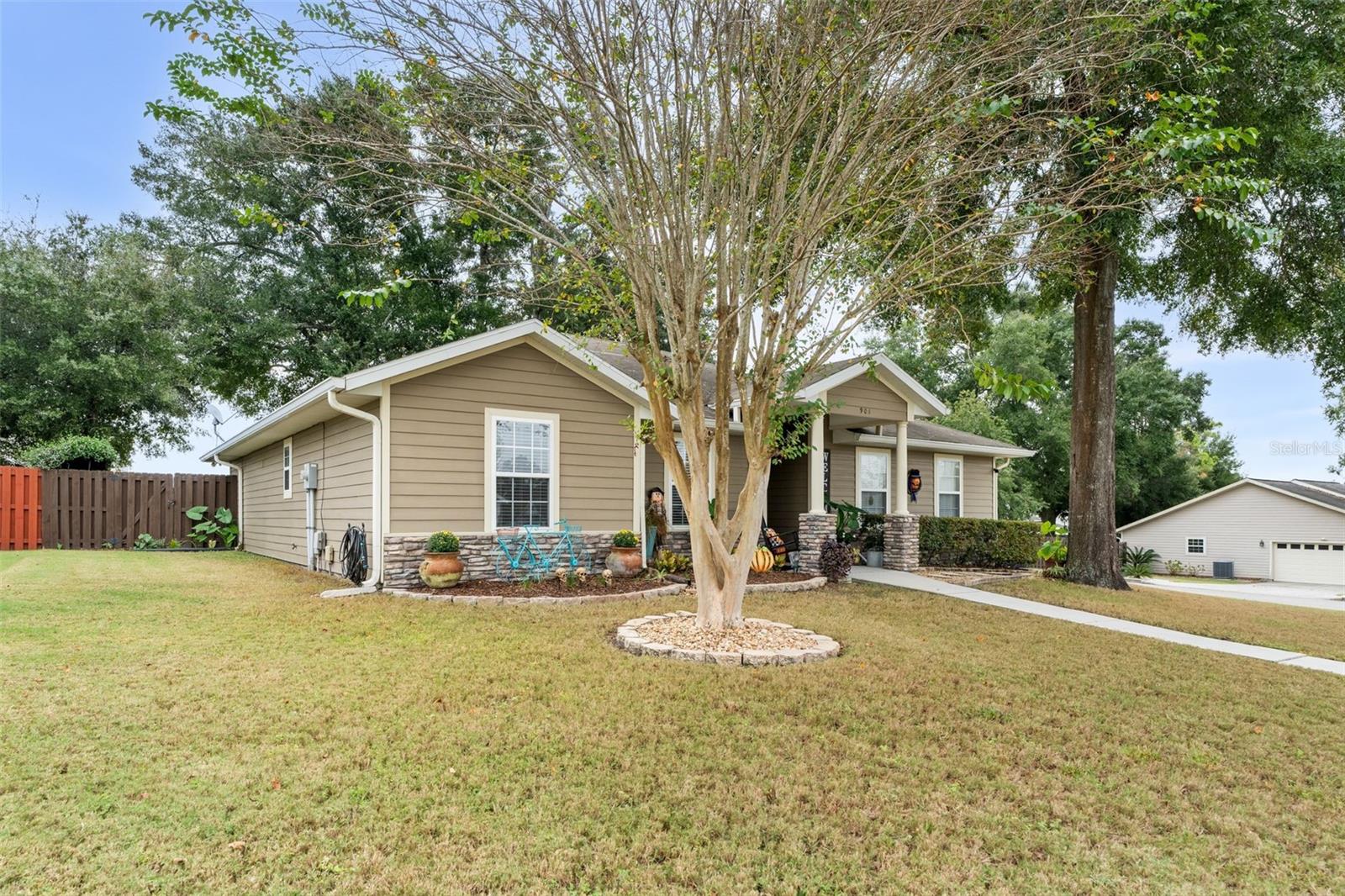 NEWTOWN 1894 PH 3 - Residential