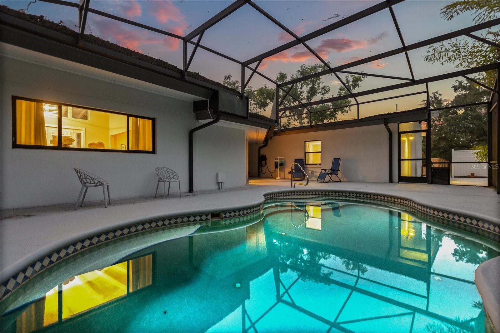 FEATHERSTONES REPLAT/CAYWOOD - Residential