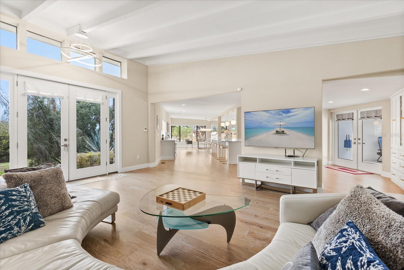 FEATHERSTONES REPLAT/CAYWOOD - Residential