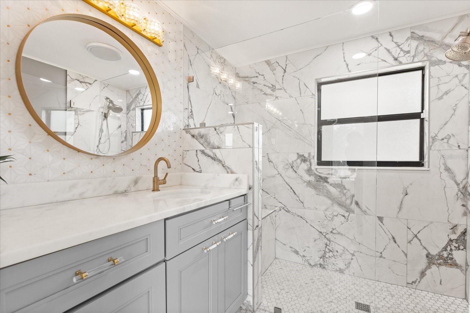 FEATHERSTONES REPLAT/CAYWOOD - Residential