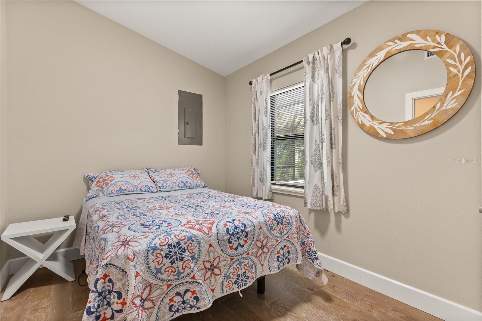 FEATHERSTONES REPLAT/CAYWOOD - Residential