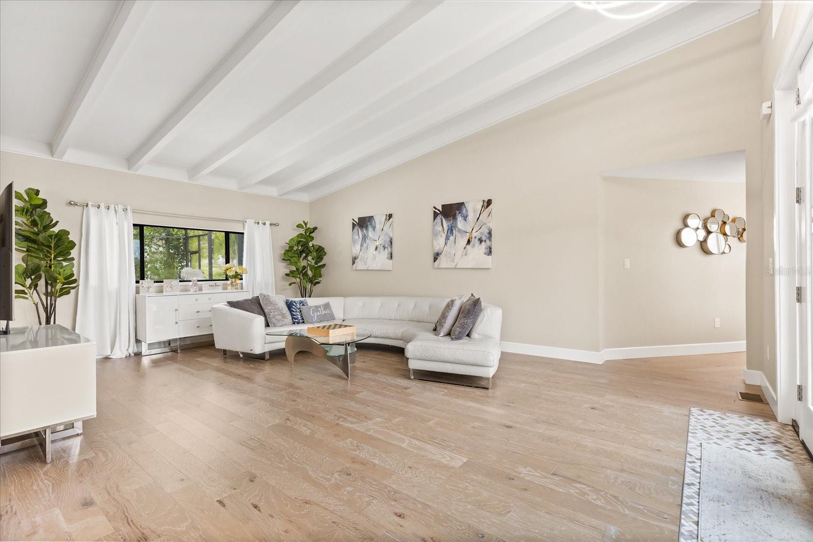 FEATHERSTONES REPLAT/CAYWOOD - Residential