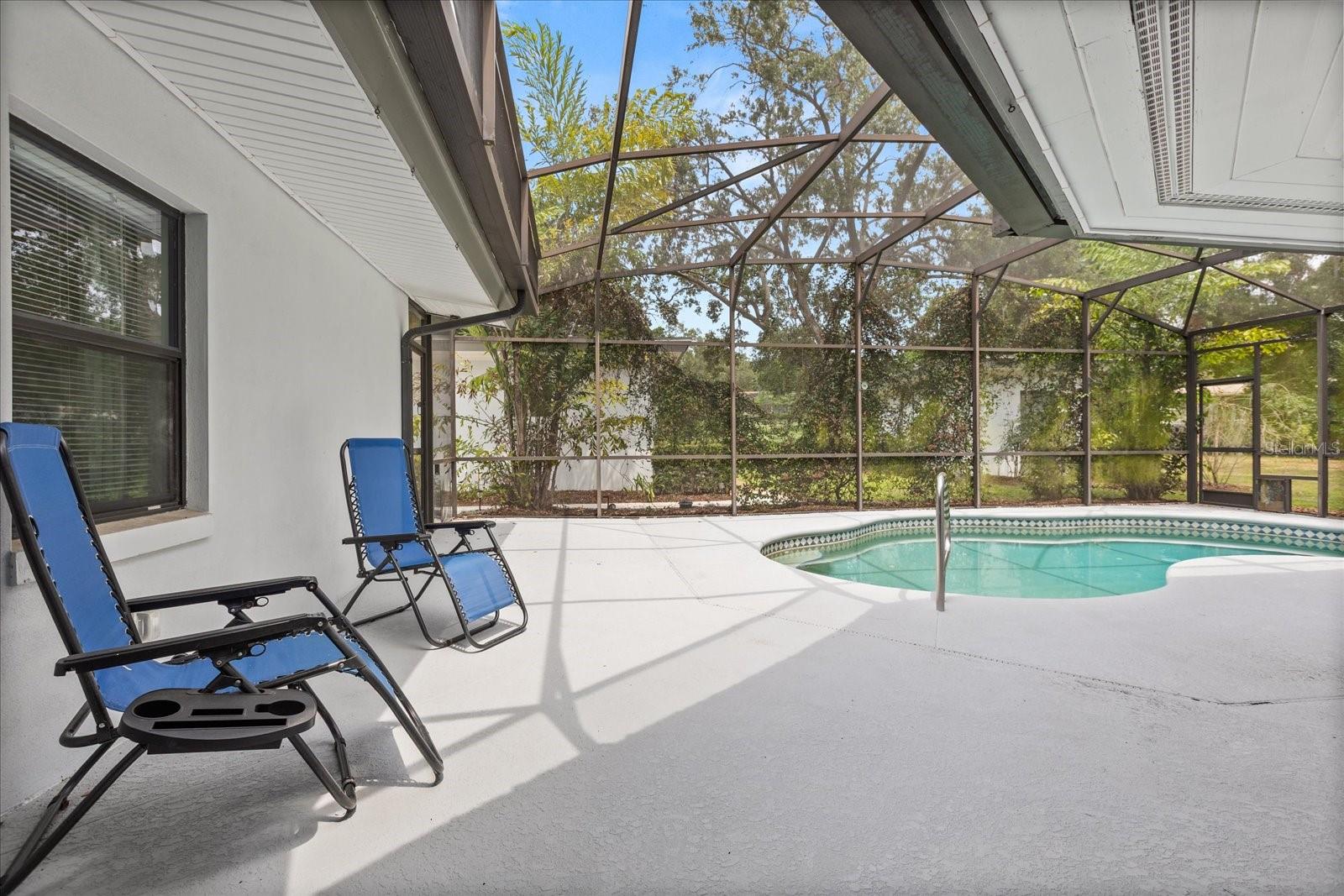 FEATHERSTONES REPLAT/CAYWOOD - Residential