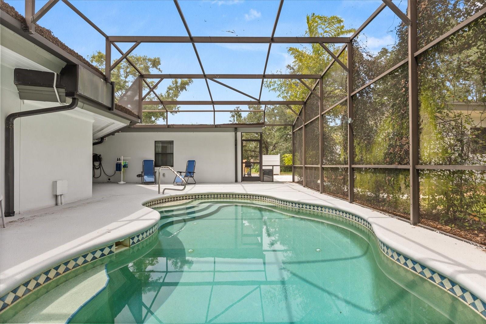 FEATHERSTONES REPLAT/CAYWOOD - Residential