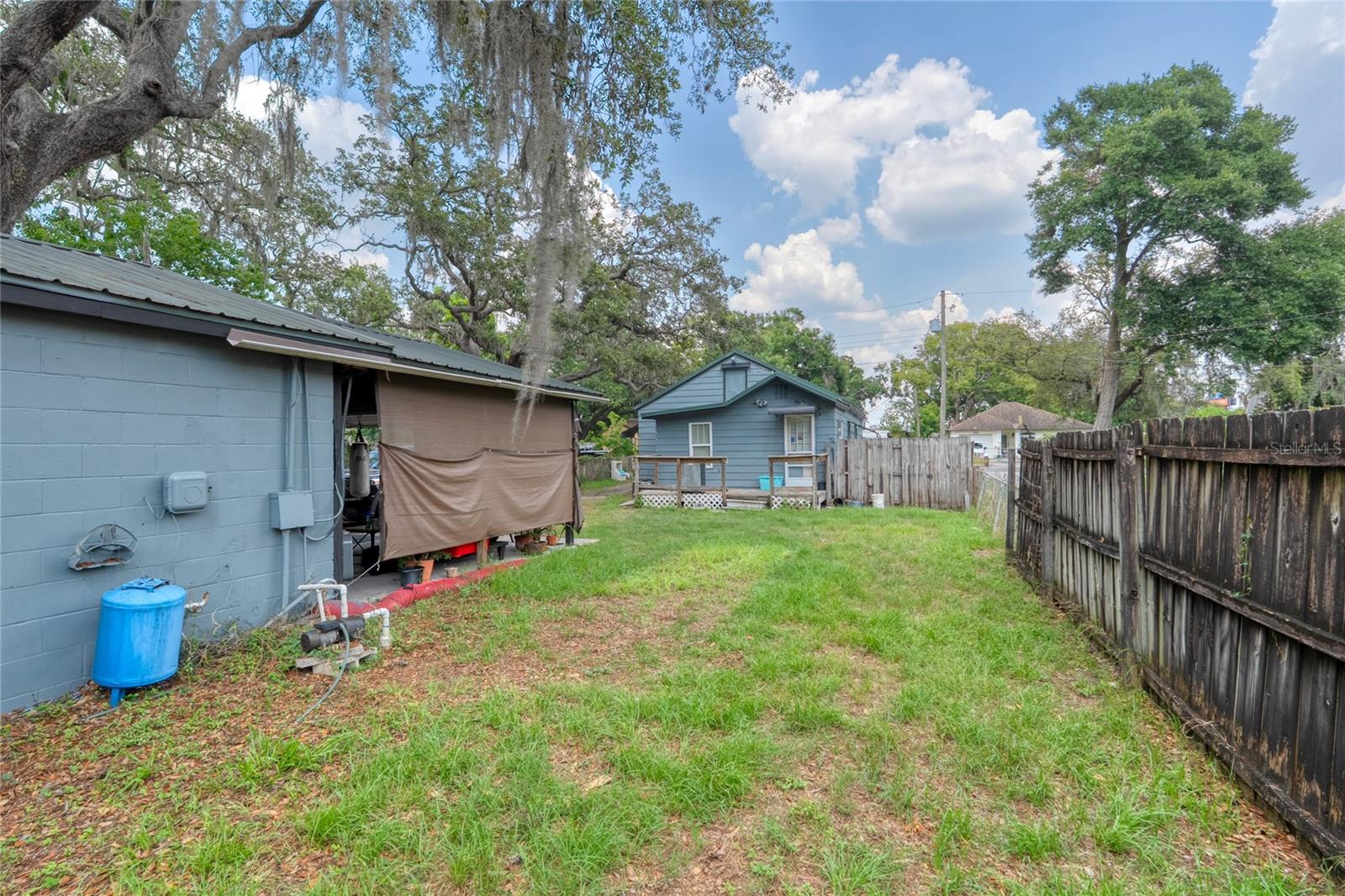 MANOR HILLS SUB - Residential Income
