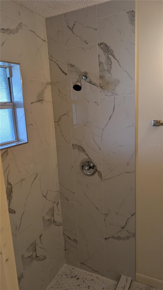 SPRING LAKE VILL 03 - Residential Lease