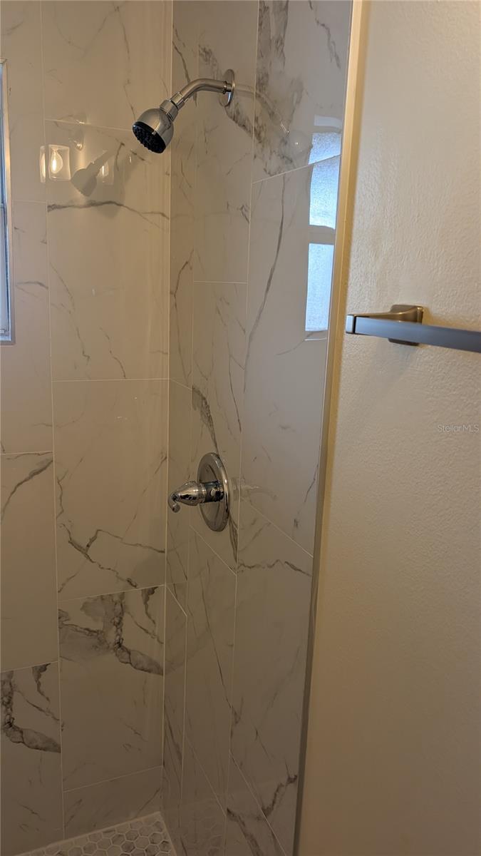 SPRING LAKE VILL 03 - Residential Lease