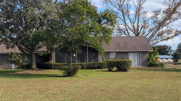 408 LEXINGTON DR, SEBRING, FL 33876 - Image d144d3de7fccbdf808bd9a7203a7e95d/84328047